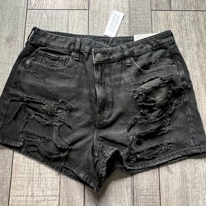Women’s American Eagle Mom Short Size 10 NWT